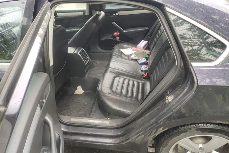 Used Volkswagen Passat 2014 1.8TSI DSG Prestige Edition Left Rear Seat