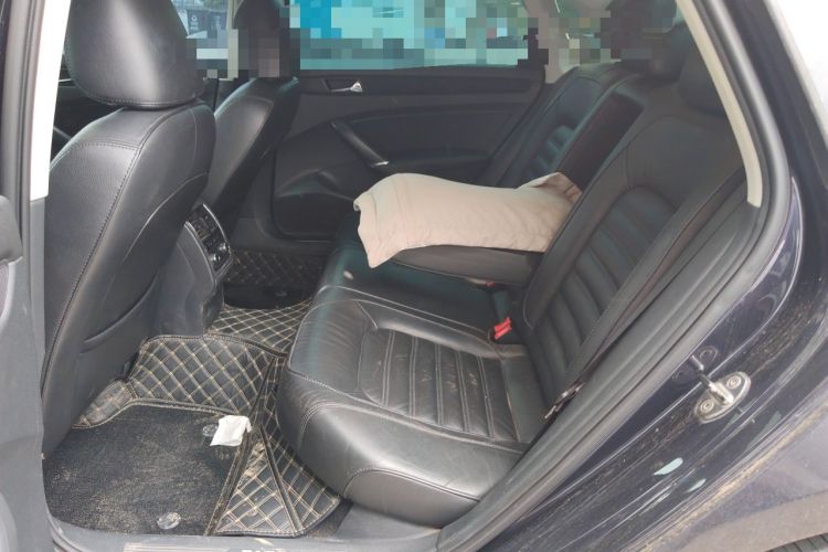 Used Volkswagen Passat 2014 1.8TSI DSG Prestige Navigation Edition Left Rear Seat