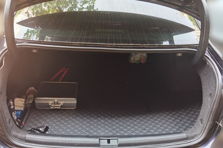 Used Volkswagen Passat 2014 1.8TSI DSG Prestige Edition Trunk
