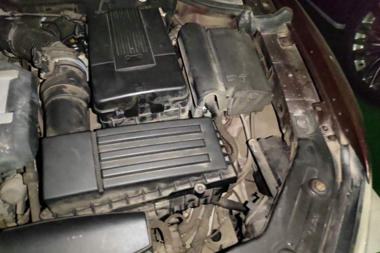 Used Volkswagen Passat 2014 1.8TSI DSG Prestige Edition Engine Bay Left