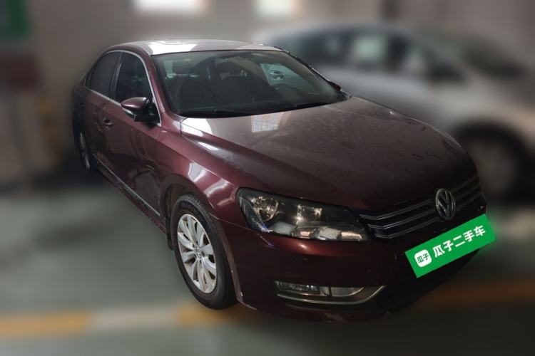 Used Volkswagen Passat 2014 1.8TSI DSG Prestige Edition Front Right 45 Deg