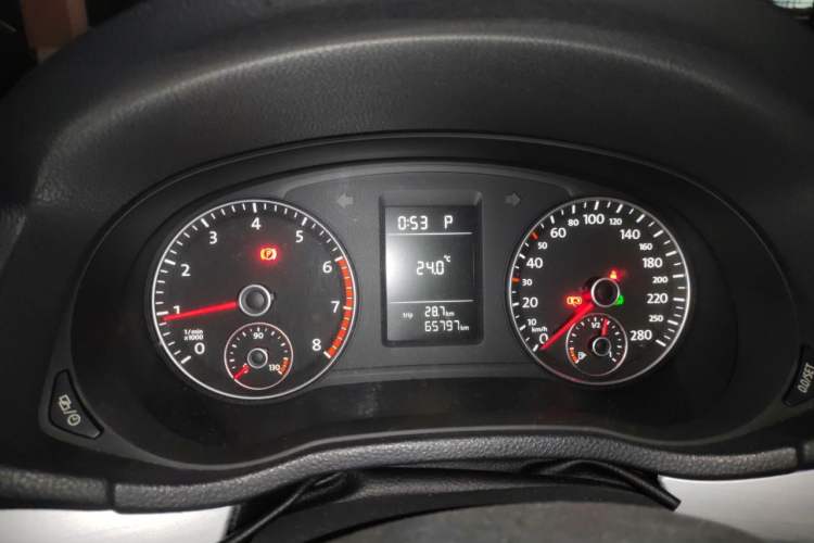 Used Volkswagen Passat 2014 1.8TSI DSG Prestige Edition Instrument Cluster