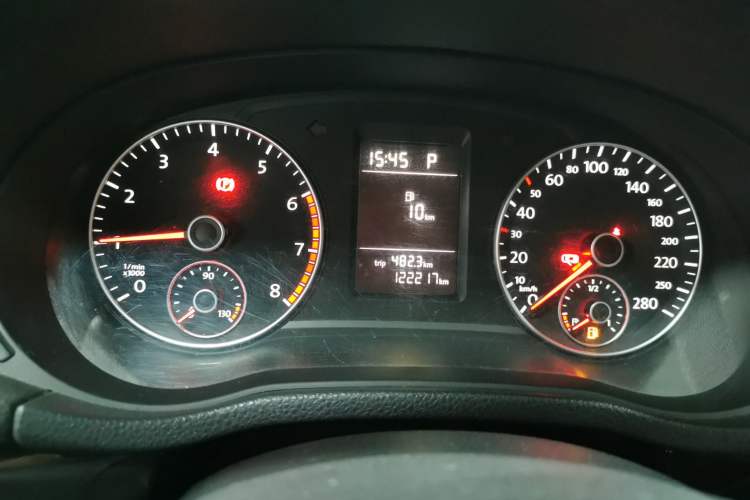 Used Volkswagen Passat 2014 1.8TSI DSG Prestige Edition Instrument Cluster
