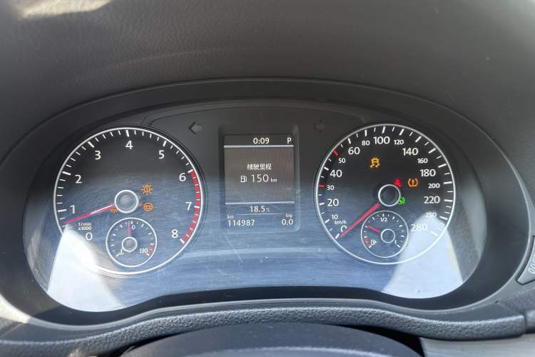 Used Volkswagen Passat 2014 1.8TSI DSG Prestige Edition Instrument Cluster
