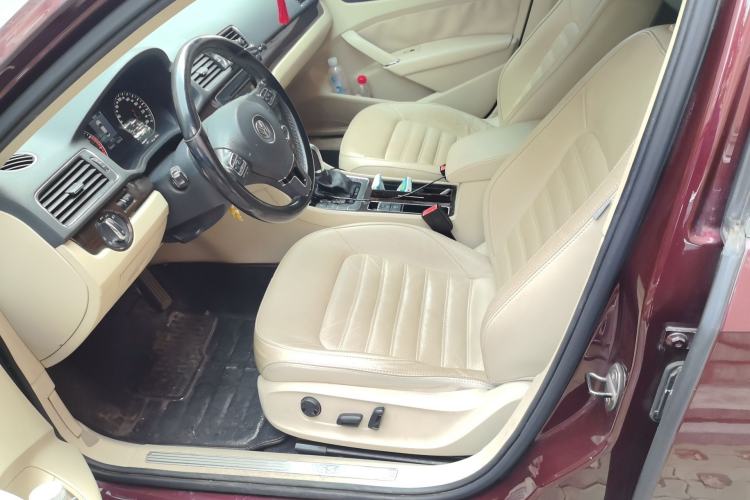 Used Volkswagen Passat 2014 1.8TSI DSG Prestige Edition Left Front Seat