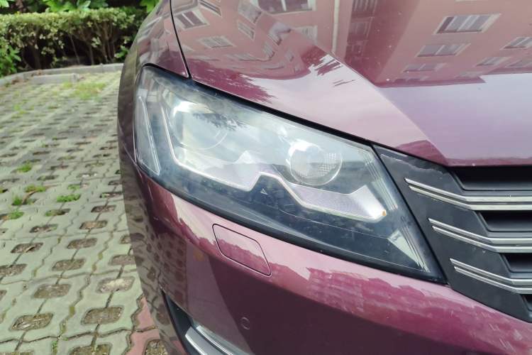 Used Volkswagen Passat 2014 1.8TSI DSG Prestige Edition Right Front Headlight