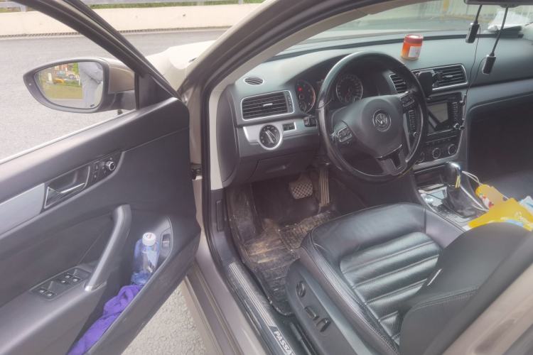 Used Volkswagen Passat 2014 1.8TSI DSG Prestige Edition Driver Seat