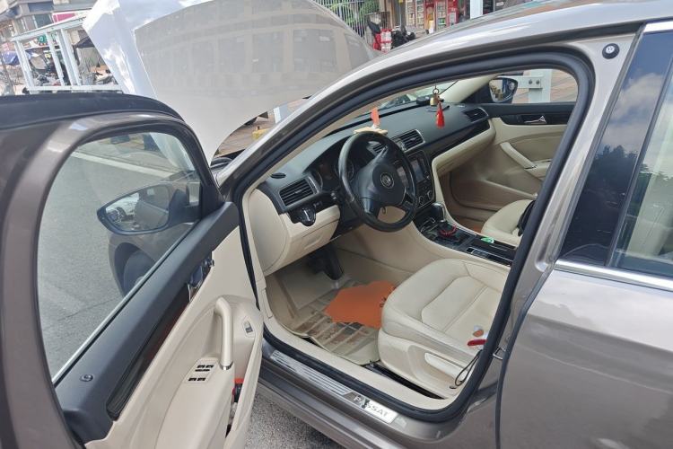 Used Volkswagen Passat 2014 1.8TSI DSG Prestige Edition Driver Seat