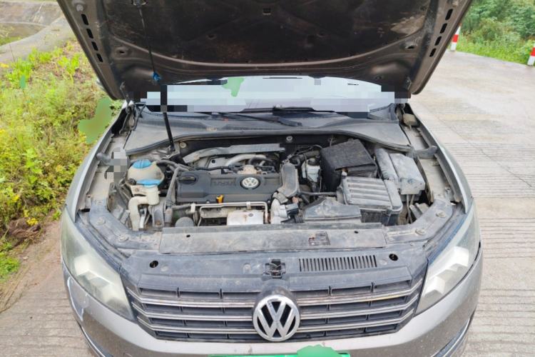 Used Volkswagen Passat 2014 1.4TSI DSG Prestige Edition Engine Bay