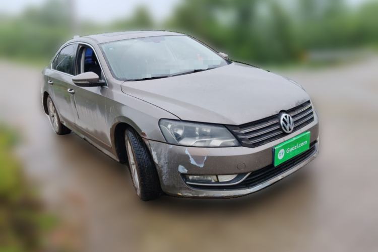 Used Volkswagen Passat 2014 1.4TSI DSG Prestige Edition Front Right 45 Deg
