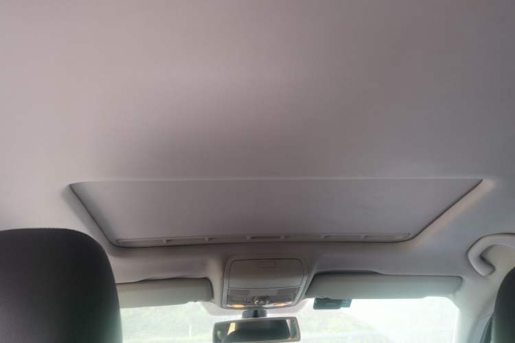 Used Volkswagen Passat 2014 1.8TSI DSG Prestige Edition Headliner