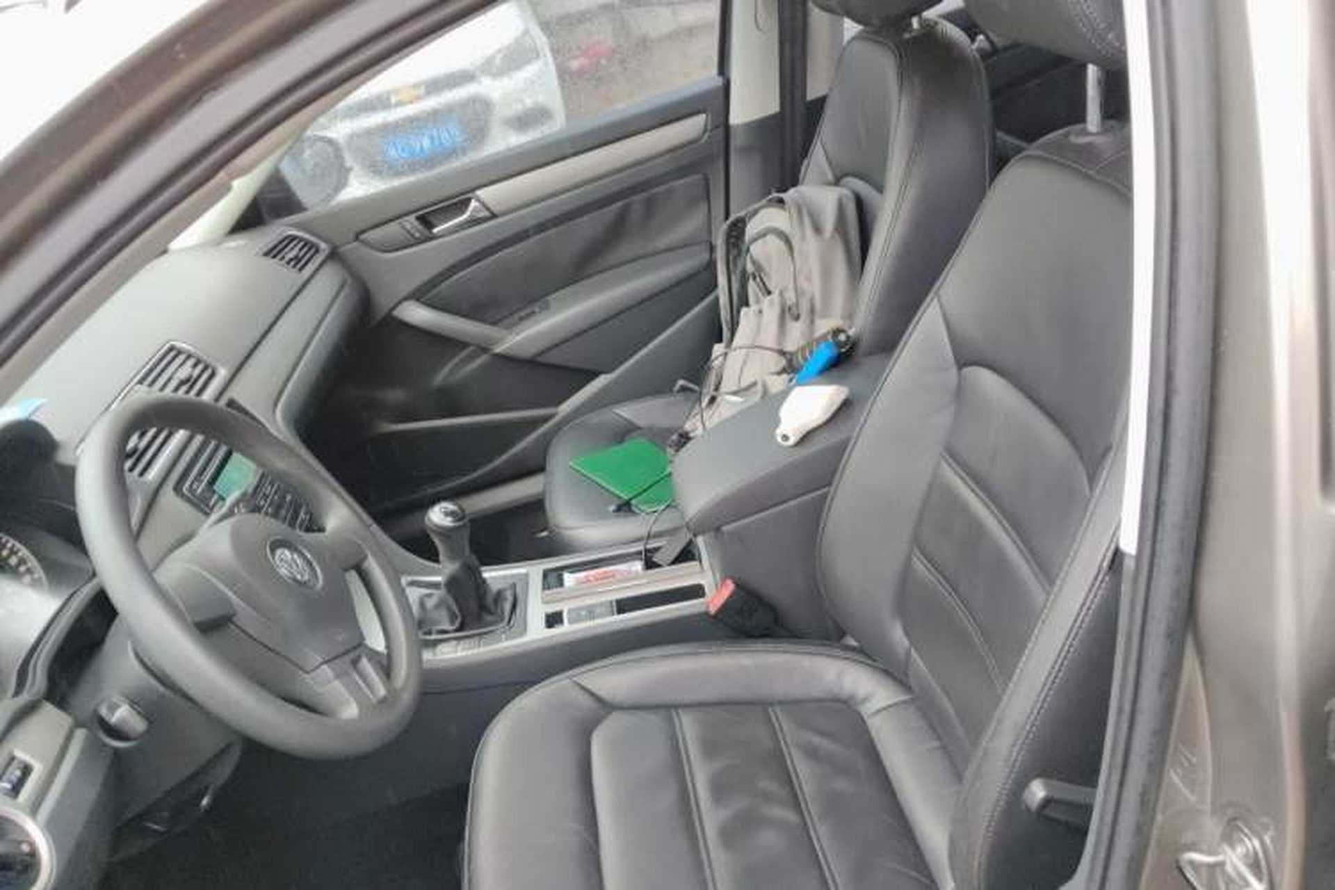 Used Volkswagen Passat 2014 1.4TSI Manual Luxury Edition Left Front Seat