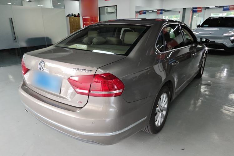 Used Volkswagen Passat 2014 1.8TSI Automatic Prestige Edition Rear Right 45 Deg