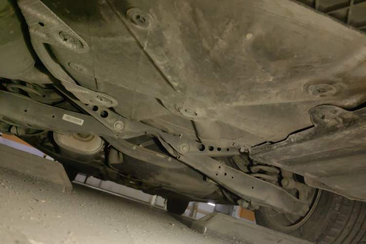 Used Volkswagen Passat 2014 1.8TSI DSG Prestige Navigation Edition Chassis Rear