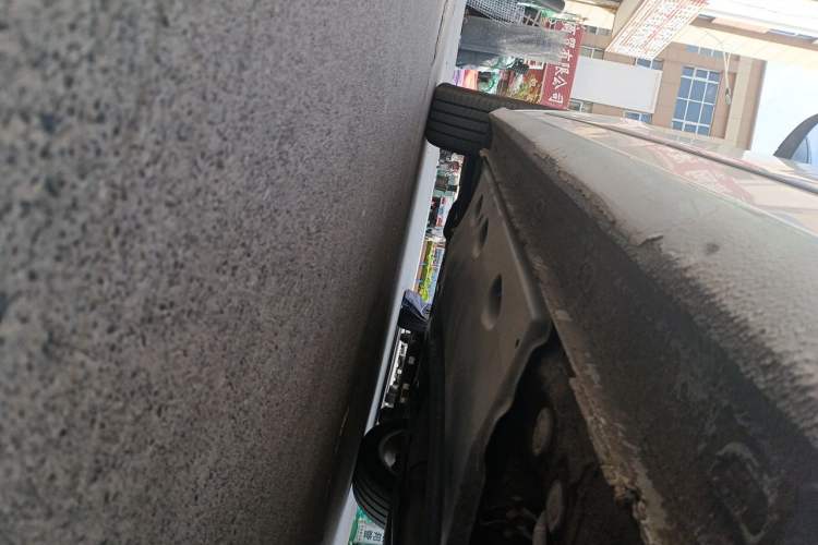 Used Volkswagen Passat 2014 1.8TSI DSG Prestige Edition Chassis Rear Left