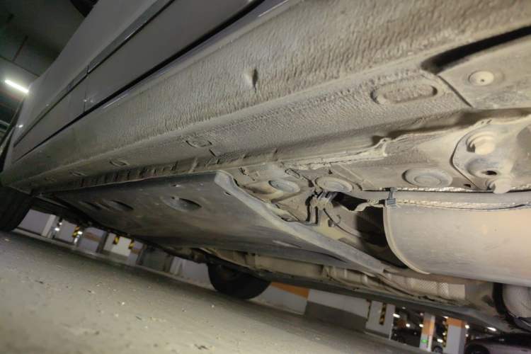 Used Volkswagen Passat 2014 1.8TSI DSG Prestige Navigation Edition Chassis Rear Left