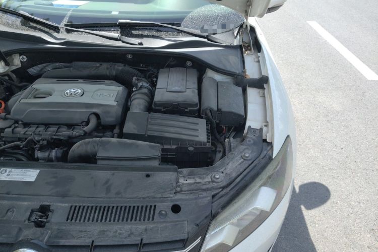 Used Volkswagen Passat 2014 1.8TSI DSG Prestige Edition Engine Bay Left
