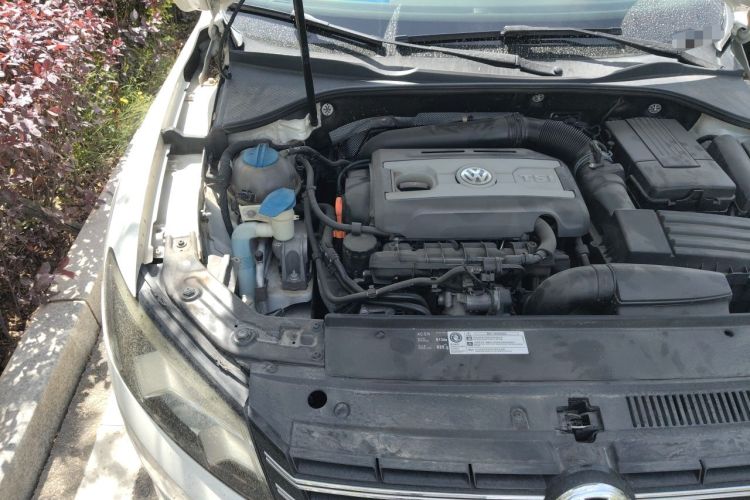 Used Volkswagen Passat 2014 1.8TSI DSG Prestige Edition Engine Bay Right