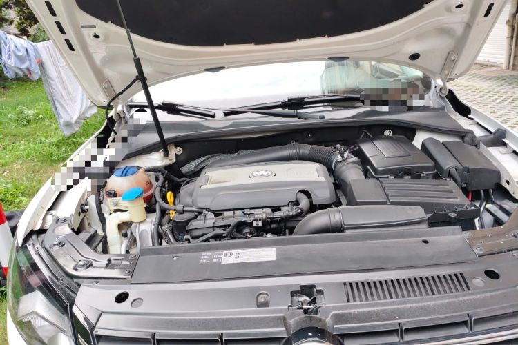 Used Volkswagen Passat 2014 1.8TSI DSG Prestige Edition Engine Bay
