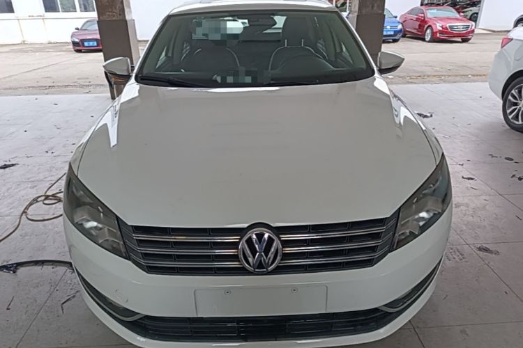 Used Volkswagen Passat 2014 1.8TSI DSG Prestige Navigation Edition Front