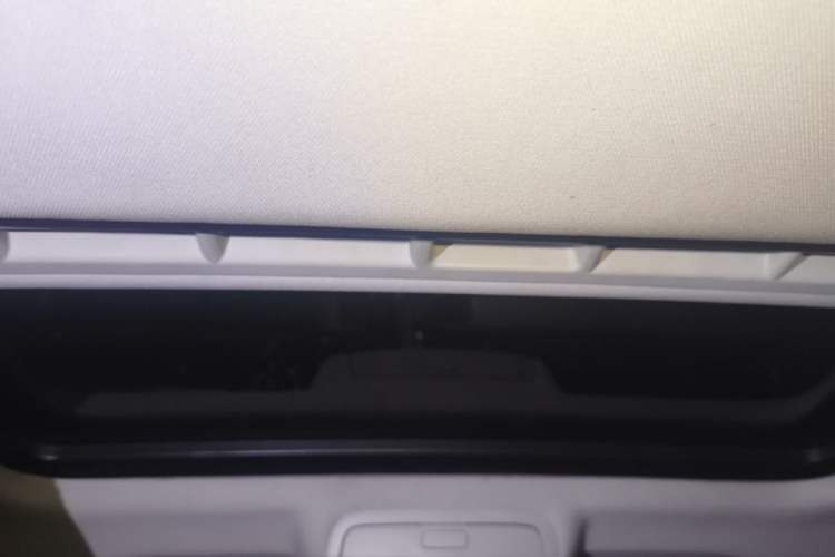 Used Volkswagen Passat 2014 2.0 TSI DSG Prestige Navigation Edition Headliner