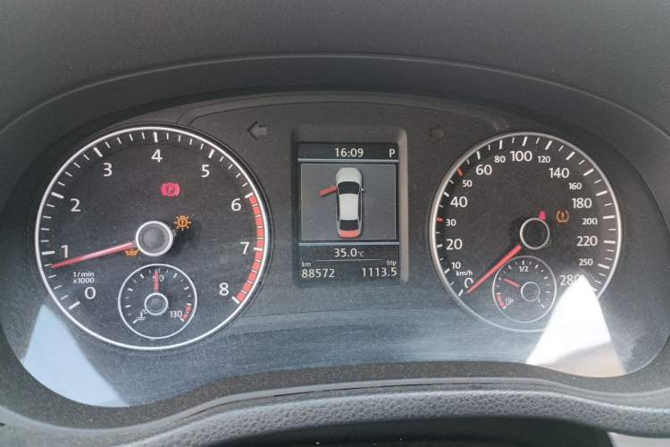Used Volkswagen Passat 2014 1.8TSI DSG Prestige Edition Instrument Cluster