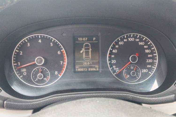 Used Volkswagen Passat 2014 1.8TSI DSG Prestige Edition Instrument Cluster