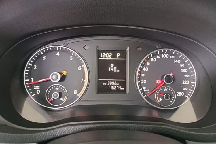 Used Volkswagen Passat 2014 1.8TSI DSG Prestige Navigation Edition Instrument Cluster