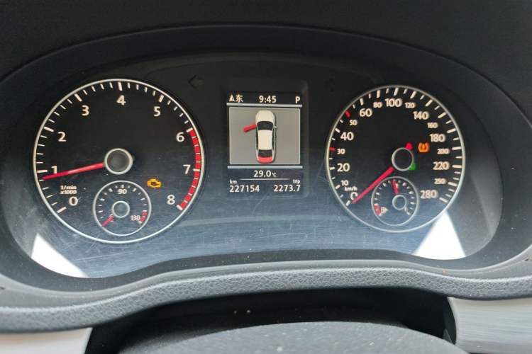 Used Volkswagen Passat 2014 1.8TSI DSG Prestige Navigation Edition Instrument Cluster