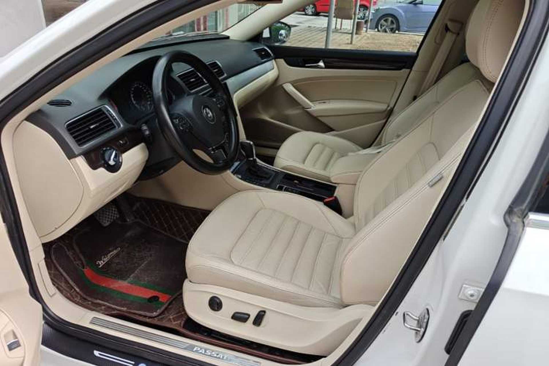 Used Volkswagen Passat 2014 1.8TSI DSG Prestige Edition Left Front Seat