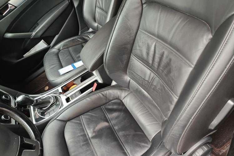 Used Volkswagen Passat 2014 1.8TSI DSG Prestige Edition Left Front Seat