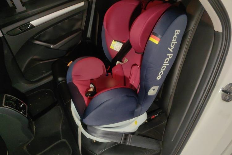 Used Volkswagen Passat 2014 1.8TSI DSG Prestige Navigation Edition Left Rear Seat