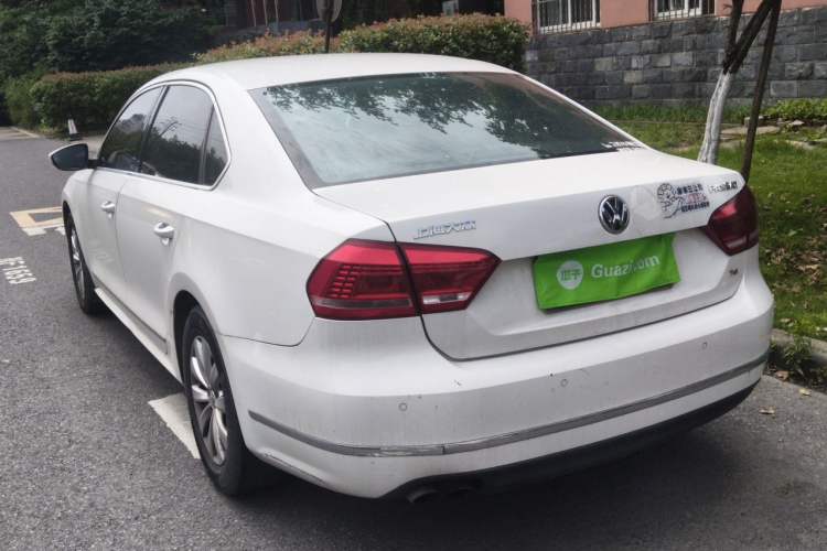 Used Volkswagen Passat 2014 1.8TSI DSG Prestige Edition Rear Left 45 Deg
