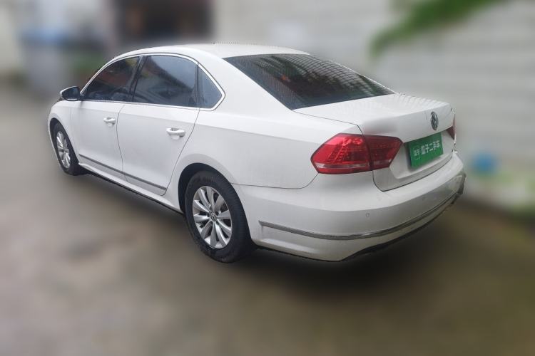 Used Volkswagen Passat 2014 1.8TSI DSG Prestige Edition Rear Left 45 Deg