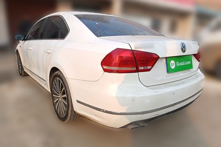 Used Volkswagen Passat 2014 1.8TSI DSG 30th Anniversary Edition Rear Left 45 Deg