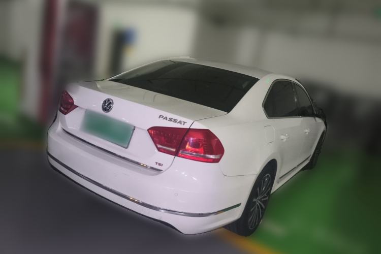 Used Volkswagen Passat 2014 2.0 TSI DSG Prestige Navigation Edition Rear Right 45 Deg