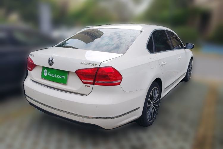 Used Volkswagen Passat 2014 1.8TSI DSG Prestige Navigation Edition Rear Right 45 Deg
