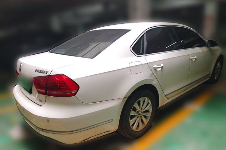 Used Volkswagen Passat 2014 1.8TSI DSG Prestige Edition Rear Right 45 Deg
