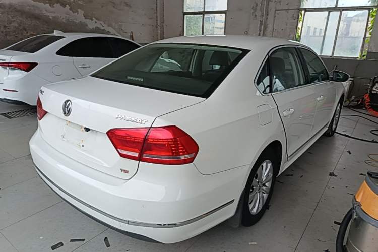Used Volkswagen Passat 2014 1.8TSI DSG Prestige Navigation Edition Rear Right 45 Deg