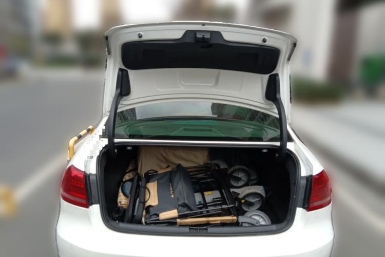 Used Volkswagen Passat 2014 1.8TSI DSG Prestige Navigation Edition Trunk