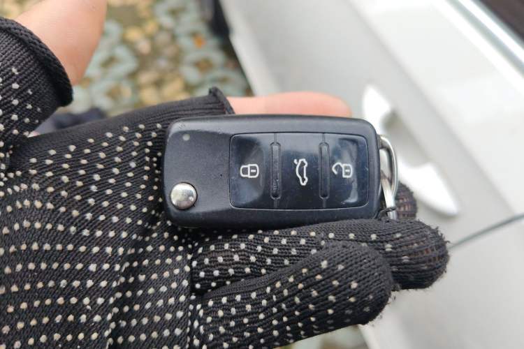 Used Volkswagen Passat 2014 1.8TSI DSG Prestige Navigation Edition Vehicle Key
