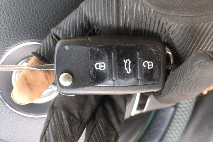 Used Volkswagen Passat 2014 1.8TSI DSG Prestige Edition Vehicle Key