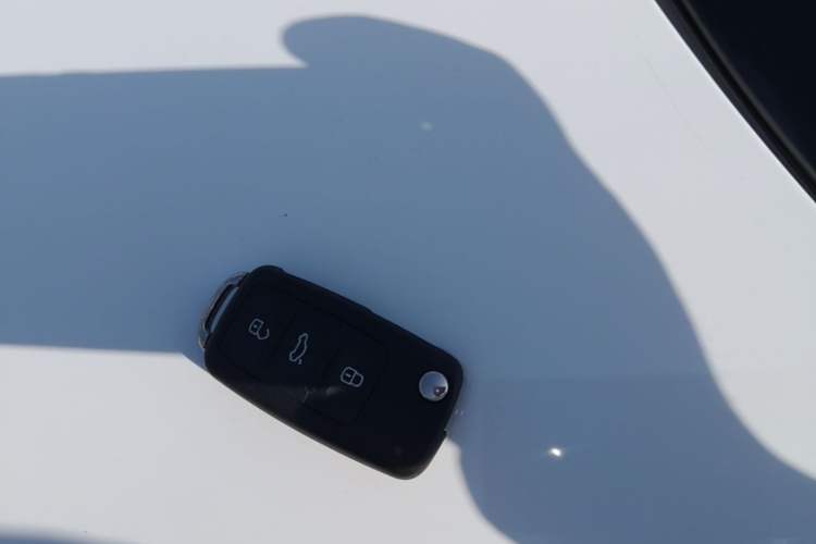 Used Volkswagen Passat 2014 2.0 TSI DSG Ultimate Edition Vehicle Key