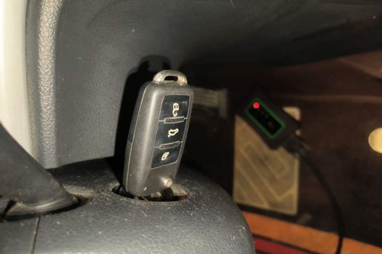 Used Volkswagen Passat 2014 1.8TSI DSG Prestige Navigation Edition Vehicle Key
