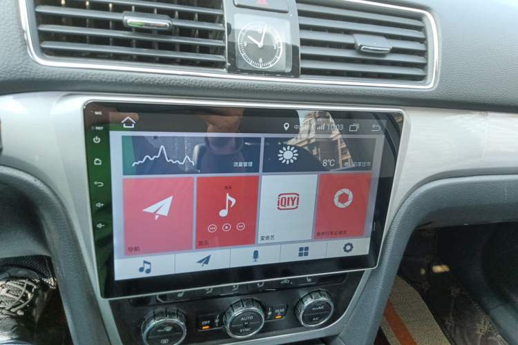 Used Volkswagen Passat 2014 1.8TSI DSG Prestige Edition Audio And AC Panel