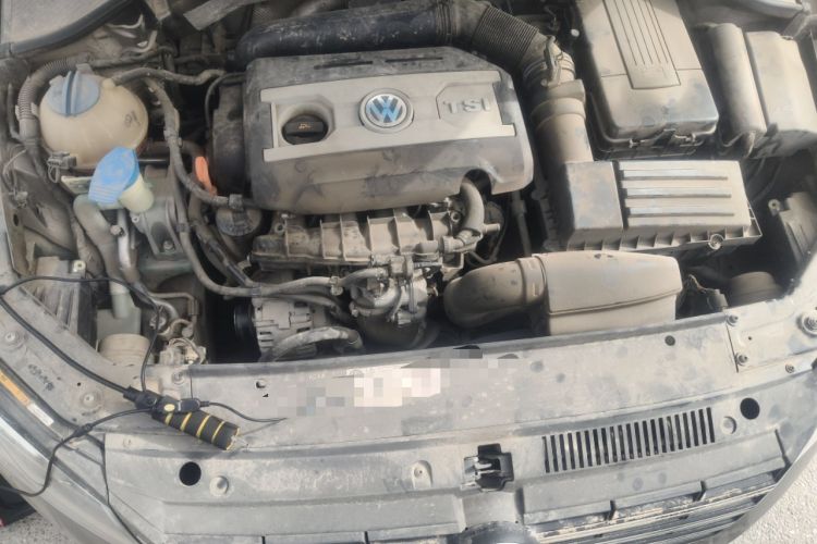 Used Volkswagen Passat 2014 1.8TSI DSG Prestige Edition Engine Bay