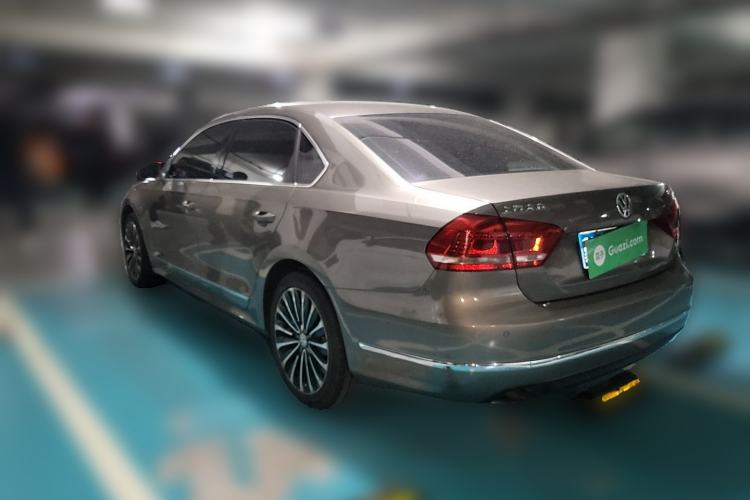 Used Volkswagen Passat 2014 1.8TSI DSG Prestige Edition Exterior 3