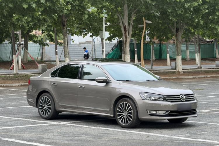 Used Volkswagen Passat 2014 2.0 TSI DSG Prestige Edition Exterior 6