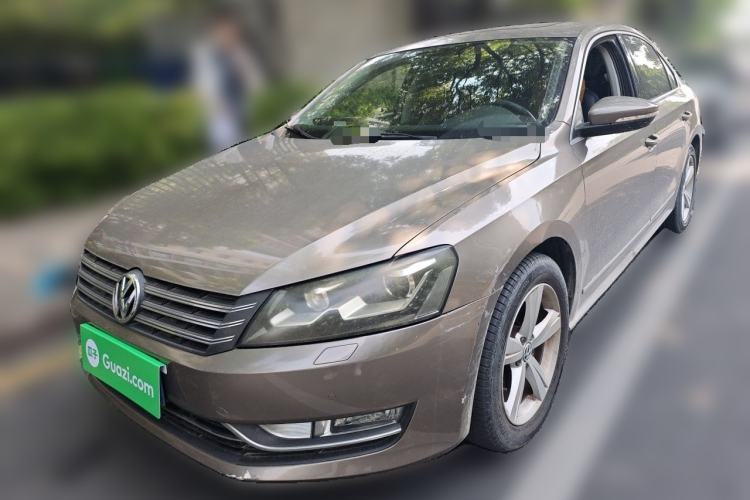 Used Volkswagen Passat 2014 1.8TSI DSG Prestige Edition Guazi used car, China used car export, Used car for sale, Used Volkswagen cars, Cheapest cars for sale