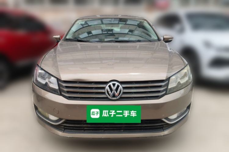 Used Volkswagen Passat 2014 1.8TSI DSG Prestige Navigation Edition Front